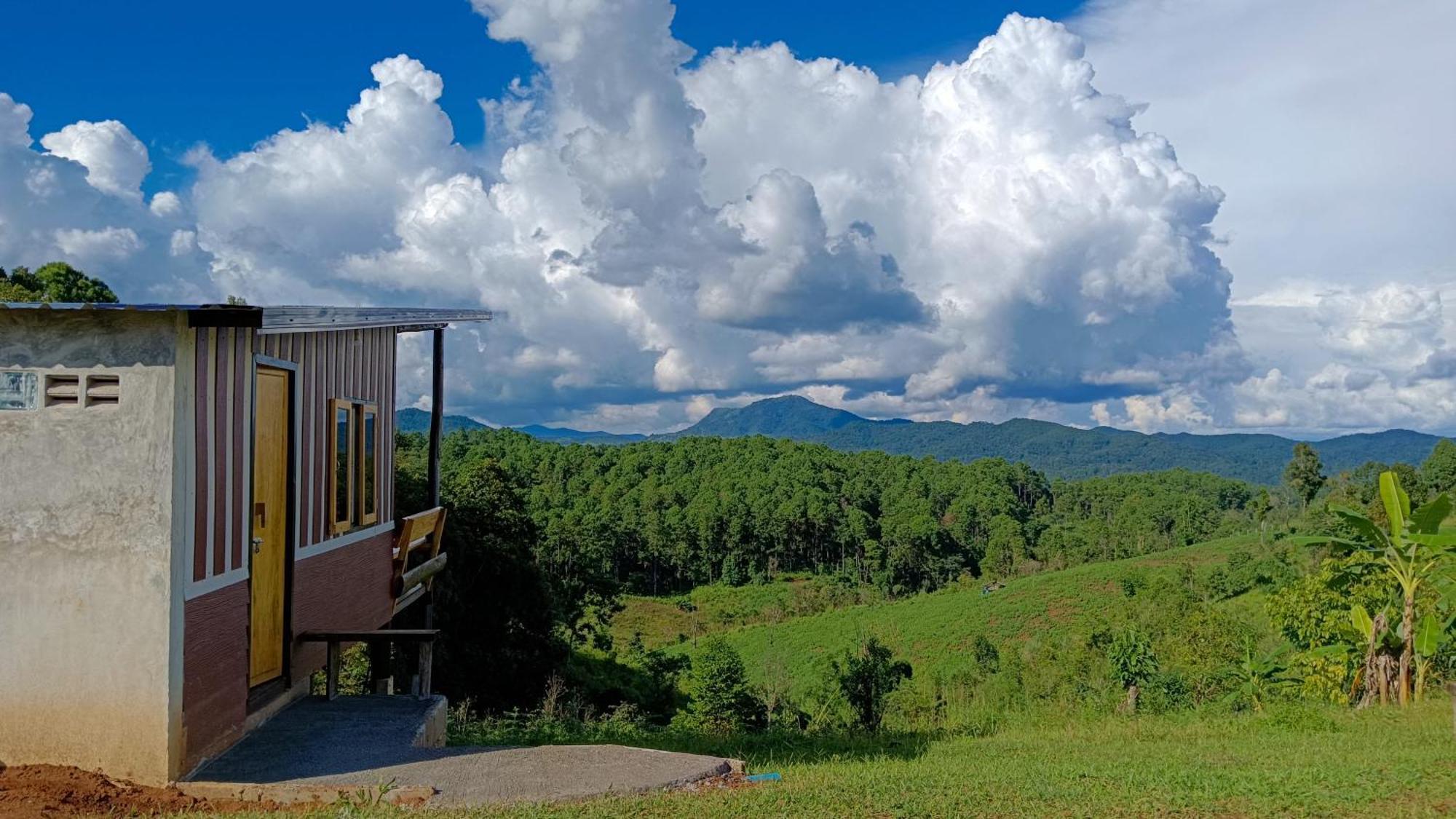 ไร่นิธิสุนทร Nithisoonthon Farmstay Mae Hong Son Buitenkant foto