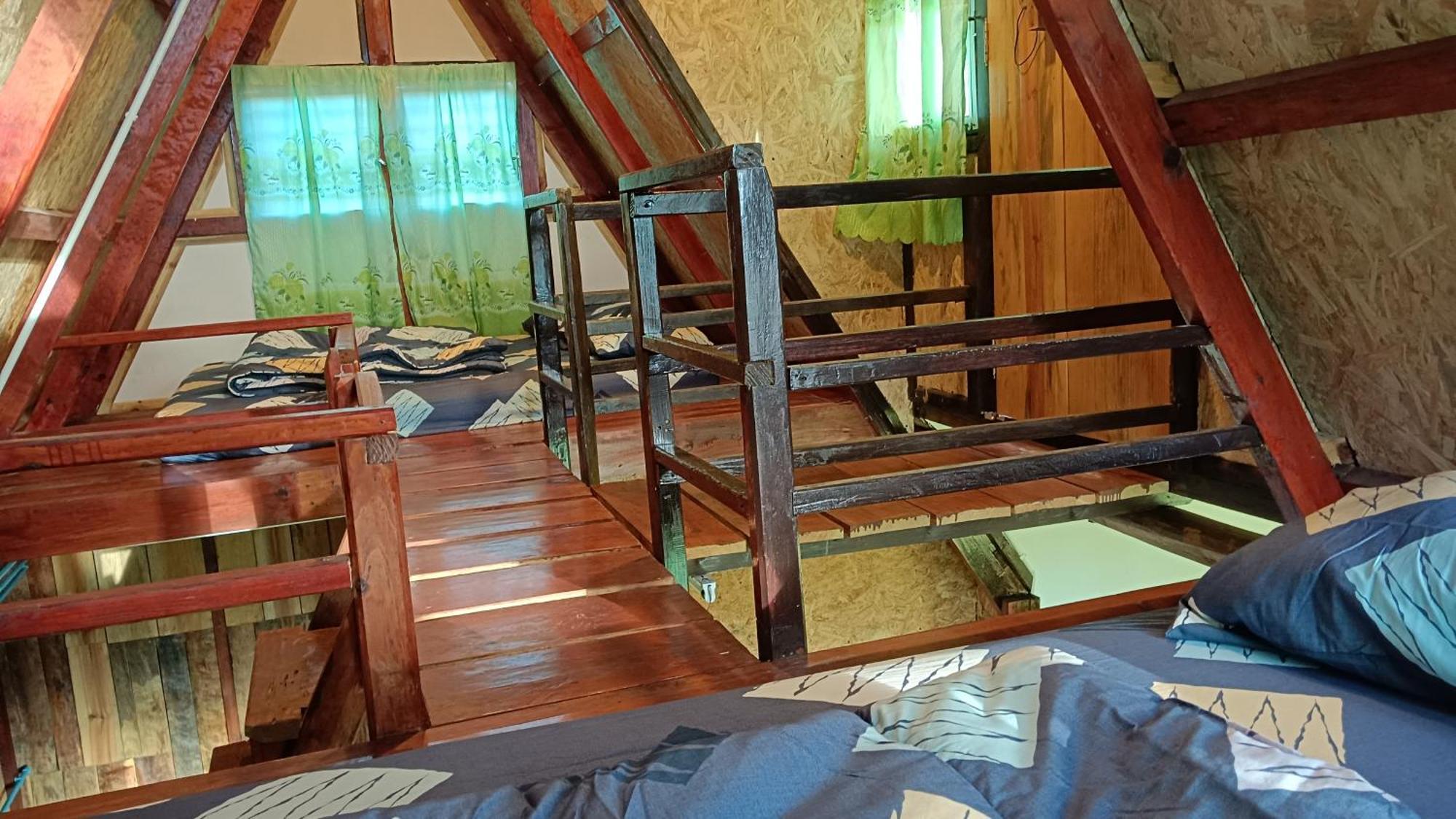 ไร่นิธิสุนทร Nithisoonthon Farmstay Mae Hong Son Buitenkant foto