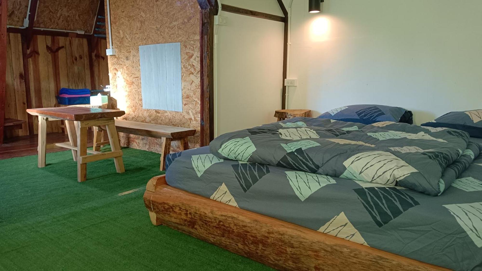 ไร่นิธิสุนทร Nithisoonthon Farmstay Mae Hong Son Buitenkant foto